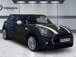 Grå Begagnad 2017 Mini Cooper S Pepper Halvkombi | 179 900 kr (Marknadspris)