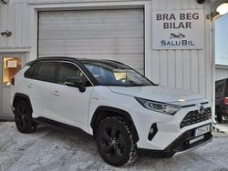 Vit Begagnad 2019 Toyota RAV4 Hybrid Style SUV | 299 000 kr (Bra pris)