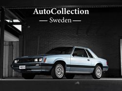 Ljusblå Begagnad 1981 Ford Mustang Ghia Sportkupé | 179 900 kr