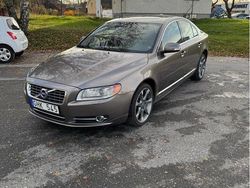 Grå Begagnad 2010 Volvo S80 Summum Sedan | 70 000 kr (Bra pris)