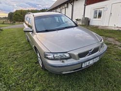 Brun Begagnad 2002 Volvo V70 Business Edition Kombi | 18 500 kr (Lite dyr)