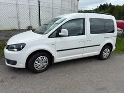 Vit Begagnad 2013 VW Caddy Minibuss | 33 000 kr (Superpris)