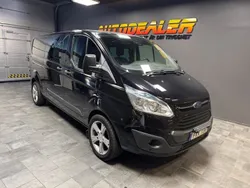 Svart Begagnad 2015 Ford Transit Custom Van | 139 900 kr
