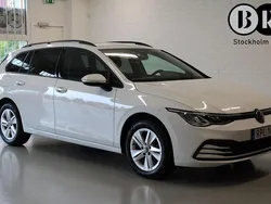 Vit Begagnad 2022 VW Golf VIII Kombi | 244 900 kr (Bra pris)
