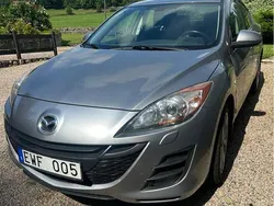 Grå Begagnad 2011 Mazda 3 Comfort Sedan | 52 000 kr (Superpris)