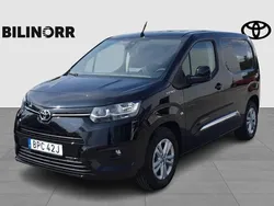 Svart Begagnad 2022 Toyota Proace City Van | 279 900 kr (Superpris)