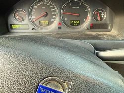 Begagnad 2004 Volvo XC70 Business Edition Kombi | 32 000 kr (Dyr)