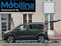 Sirka green metallic Ny 2025 Peugeot Rifter Minibuss | 569 000 kr