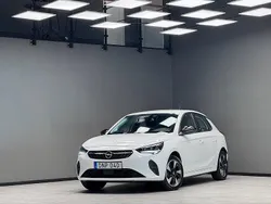 Vit Begagnad 2022 Opel Corsa-e Design Edition Halvkombi | 179 900 kr (Marknadspris)