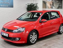 Röd Begagnad 2012 VW Golf VII Halvkombi | 78 000 kr (Marknadspris)