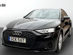 Svart Begagnad 2022 Audi A3 Sportback Proline Halvkombi | 239 000 kr (Marknadspris)