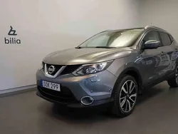 Grå Begagnad 2016 Nissan Qashqai SUV | 139 500 kr