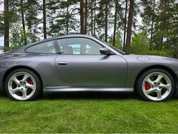 Silver Begagnad 2003 Porsche 911 Carrera 4S Sportkupé | 495 000 kr