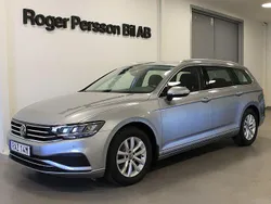Grå Begagnad 2023 VW Passat Kombi | 309 000 kr (Marknadspris)