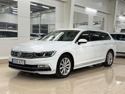 Vit Begagnad 2018 VW Passat R-line Kombi | 169 900 kr (Bra pris)