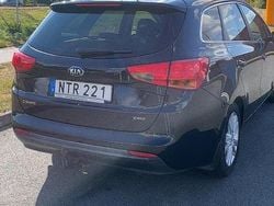 Svart Begagnad 2015 Kia Ceed Sportswagon Comfort Kombi | 85 000 kr (Marknadspris)
