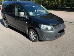 Svart Begagnad 2013 VW Caddy Maxi Minibuss | 115 000 kr (Marknadspris)