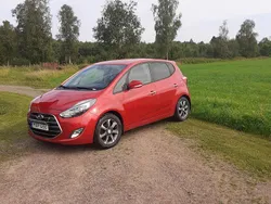 Röd Begagnad 2016 Hyundai ix20 Minibuss | 80 000 kr (Marknadspris)
