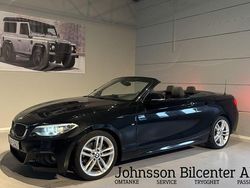 Svart Begagnad 2014 BMW 220 M Sport Cab | 199 900 kr (Superpris)