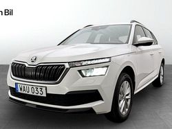Vit Begagnad 2023 Skoda Kamiq Ambition SUV | 219 900 kr (Bra pris)