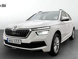 Vit Begagnad 2023 Skoda Kamiq Ambition SUV | 239 900 kr (Marknadspris)