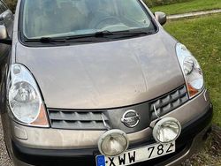Brun Begagnad 2006 Nissan Note Halvkombi | 16 500 kr (Marknadspris)