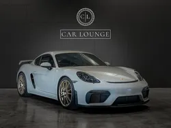 Ljusgrå Begagnad 2019 Porsche 718 Cayman GT4 Sportkupé | 1 149 000 kr (Marknadspris)