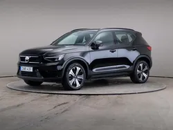 Svart (black (solid)) Begagnad 2023 Volvo XC40 Core SUV | 329 000 kr