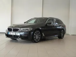 Grå Begagnad 2020 BMW 540 Efficient Dynamics Kombi | 499 800 kr (Marknadspris)