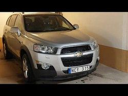 Grå Begagnad 2012 Chevrolet Captiva SUV | 88 800 kr (Marknadspris)