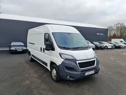 Vit Begagnad 2018 Peugeot Boxer Van | 159 000 kr