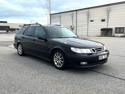 Svart Begagnad 2001 Saab 9-5 Kombi | 14 900 kr (Dyr)