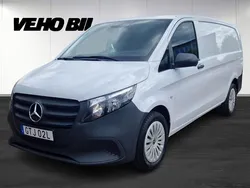 Vit Ny 2025 Mercedes Vito Minibuss | 487 375 kr (Superpris)
