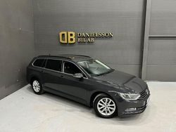 Mörkgrå (grå) Begagnad 2015 VW Passat Comfortline Kombi | 129 800 kr (Marknadspris)