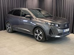 Grå Begagnad 2022 Peugeot 3008 GT SUV | 289 800 kr (Marknadspris)