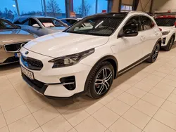 Vit Begagnad 2021 Kia XCeed Advance SUV | 264 900 kr (Dyr)