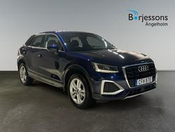 Blå Begagnad 2024 Audi Q2 Advanced Plus SUV | 279 000 kr (Marknadspris)