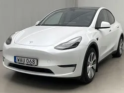 Vit Begagnad 2023 Tesla Model Y SUV | 406 000 kr