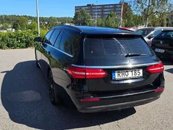 Svart Begagnad 2017 Mercedes E220 Kombi | 95 000 kr
