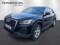 Brilliantsvart Begagnad 2025 Audi Q2 Proline SUV | 269 900 kr (Marknadspris)