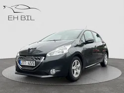 Mörkgrå (grå) Begagnad 2013 Peugeot 208 Halvkombi | 89 900 kr (Marknadspris)