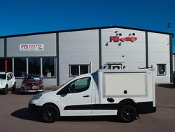 Vit Begagnad 2013 Peugeot Partner Minibuss | 84 900 kr (Dyr)