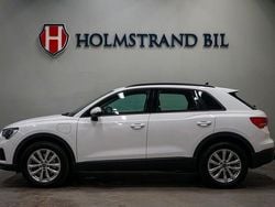 Vit Begagnad 2023 Audi Q3 Proline SUV | 309 900 kr (Bra pris)