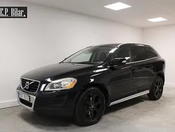 Svart Begagnad 2013 Volvo XC60 Momentum SUV | 119 800 kr (Bra pris)