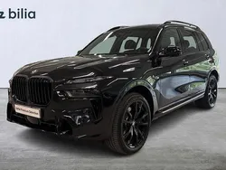 Svart Begagnad 2024 BMW X7 Comfort Edition SUV | 1 199 900 kr (Lite dyr)