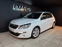 Vit Begagnad 2014 Peugeot 308 Active Halvkombi | 79 900 kr (Marknadspris)