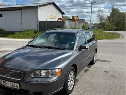 Grå Begagnad 2007 Volvo V70 Kinetic Kombi | 30 000 kr (Marknadspris)