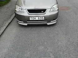 Grå Begagnad 2002 Toyota Corolla Halvkombi | 75 000 kr