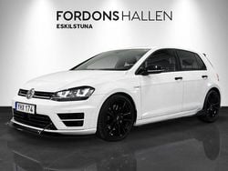 Vit Begagnad 2016 VW Golf VII R Halvkombi | 279 900 kr (Lite dyr)