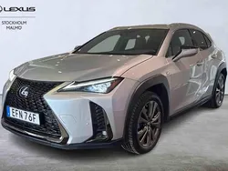 Silver Begagnad 2020 Lexus UX 250h E-FOUR F-Sport SUV | 349 000 kr